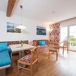 Otel Barry Memle Directly At The 4*