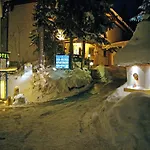 湖畔巴里米梅乐公寓式酒店