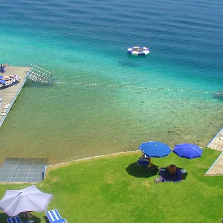 فندق باري ميمل دايركتلي آت ذا ليك 4*