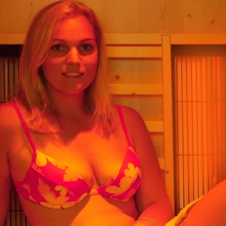 Barry Memle Directly At The 4*