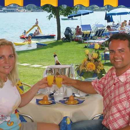 باري ميمل دايركتلي آت ذا ليك