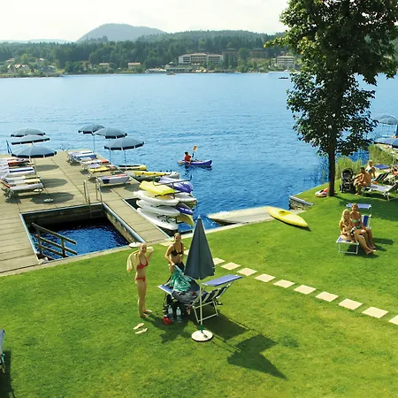 باري ميمل دايركتلي آت ذا ليك فندق فيلدين ام ورثرسي