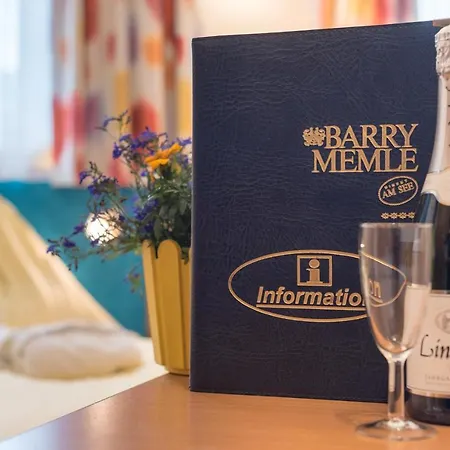 Hotel Barry Memle Directly At The 4*