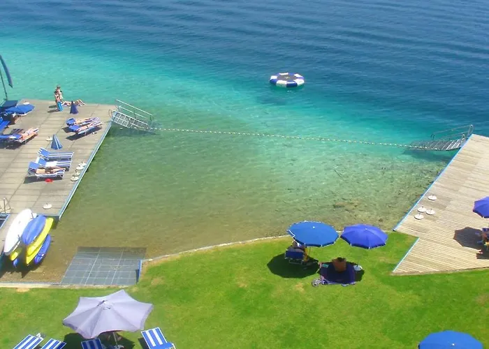 מלון Barry Memle Directly At The 4*