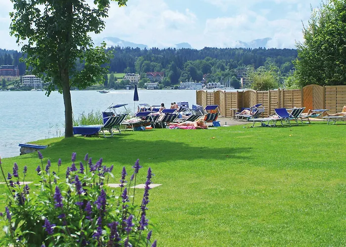 Barry Memle Directly At The 4*