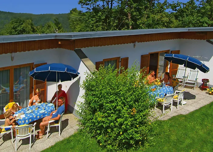 Barry Memle Directly At The Hotel Velden am Woerthersee