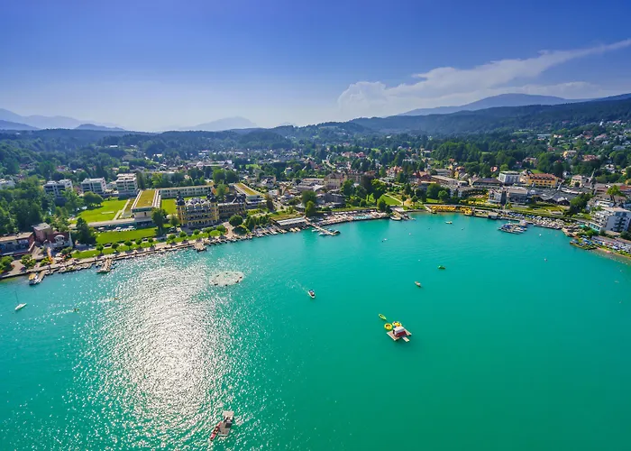 Barry Memle Directly At The 4*