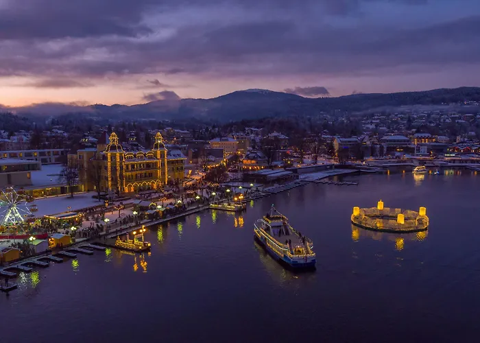 Barry Memle Directly At The מלון